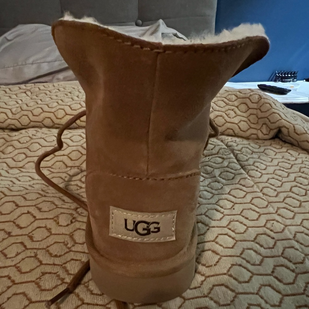 Ugg Diara booties size 8 worn 2 times